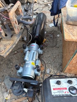 Service truck compressor and generator