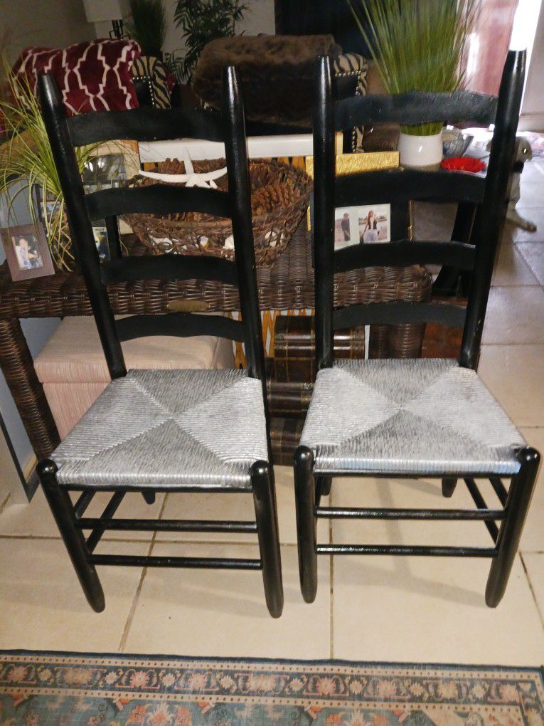 2 Gorgeous Wingback Wood Chairs 38 Set Look My Post Tons Item