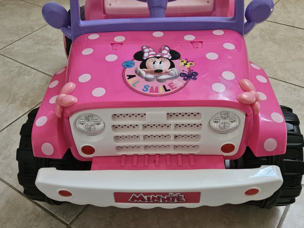 Minnie Mouse Battery Powered Jeep Remote control toys vehicles