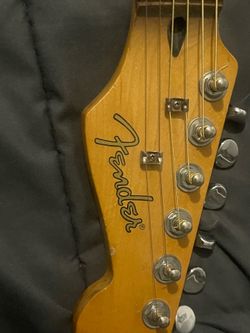 Fender Stratacoustic acoustic-electric guitar