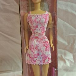 NEW SUNSHINE FUN BARBIE PINK FLORAL DRESS 1999