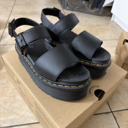 dr martens voss quad women's 8 sandals 