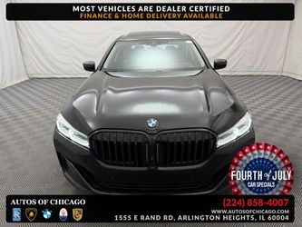 2022 BMW 740