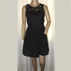 Designer PENELOPE TREE Black Embroidered Detail Lace Dress Girl SIZE 14