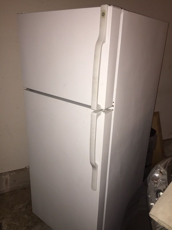 GE refrigerator