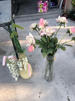 $10 each flower vase and flowers