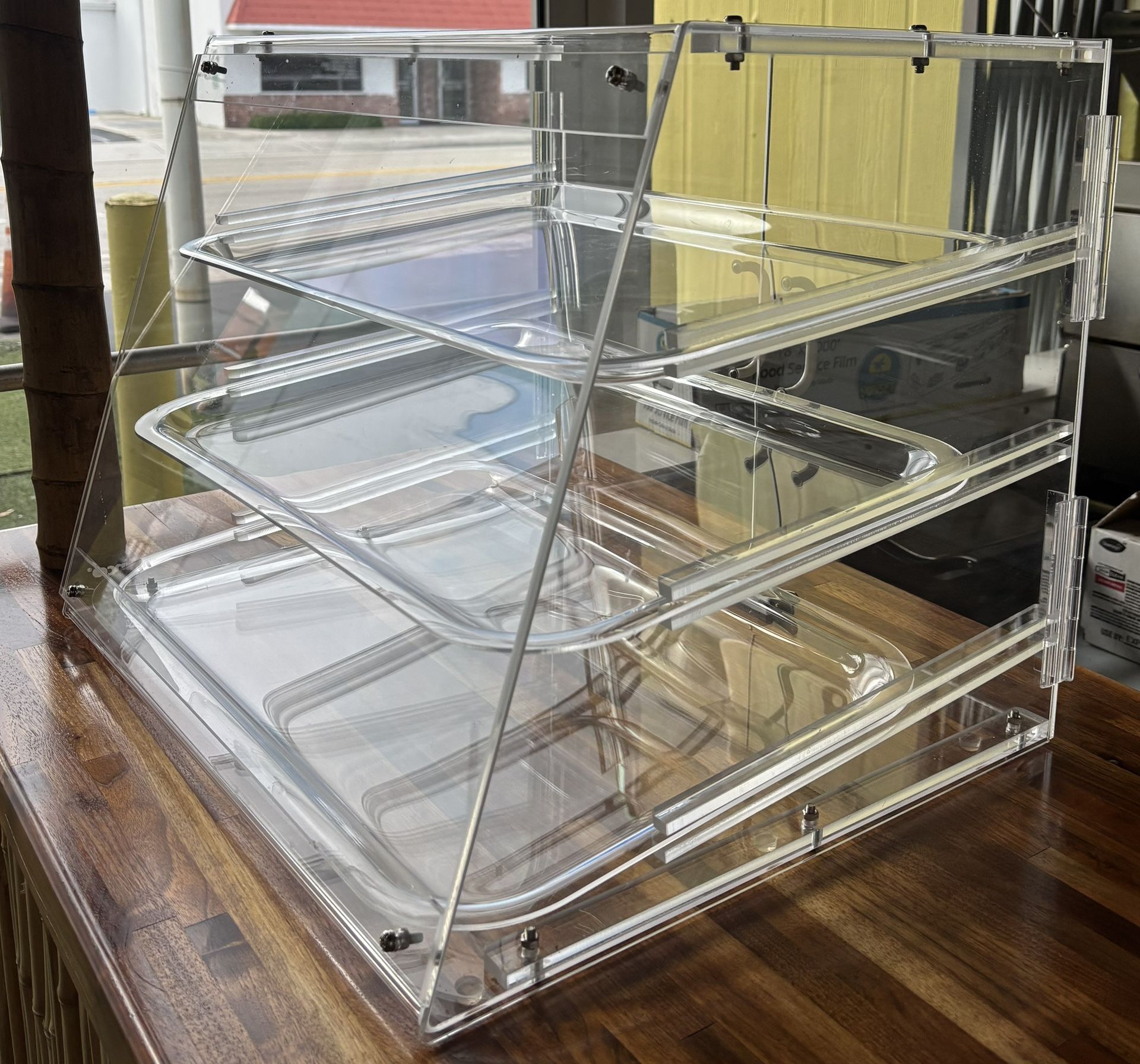 Food Case Display Bakery