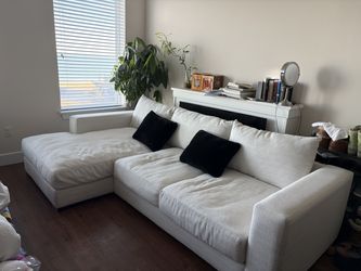 Premiun Two Sectional Couch