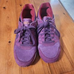 Excellent Used Condition Asics!