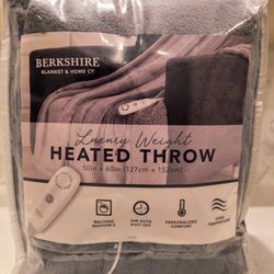Berkshire Blanket & Home Co. Luxury Weight Heated Throw / blanket. Like new condition: Only used once