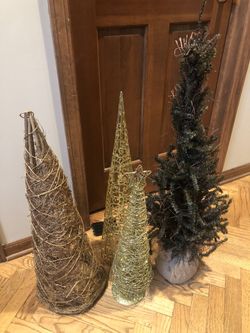 Holiday Decor Trees 