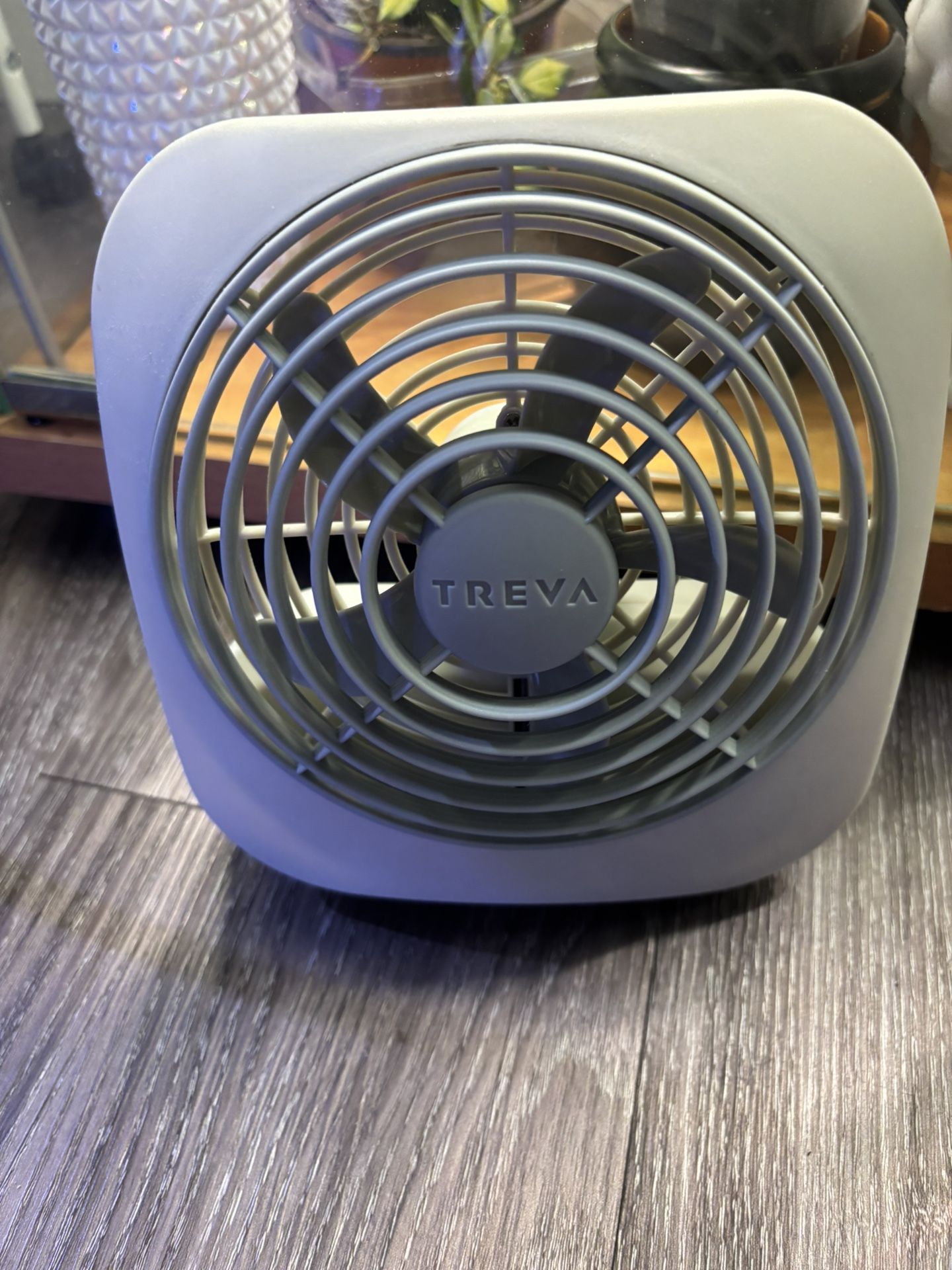 Small  Fan For Plants Display 