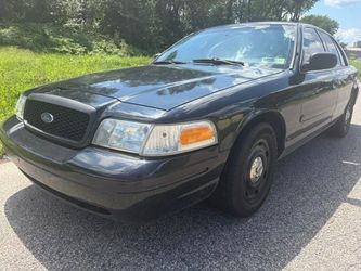 2004 Ford Crown Victoria