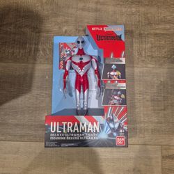 Deluxe UltraMan Figurine NEW