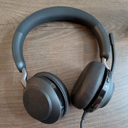 Jabra wired headset with cover