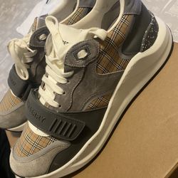 Burberry Shoes 