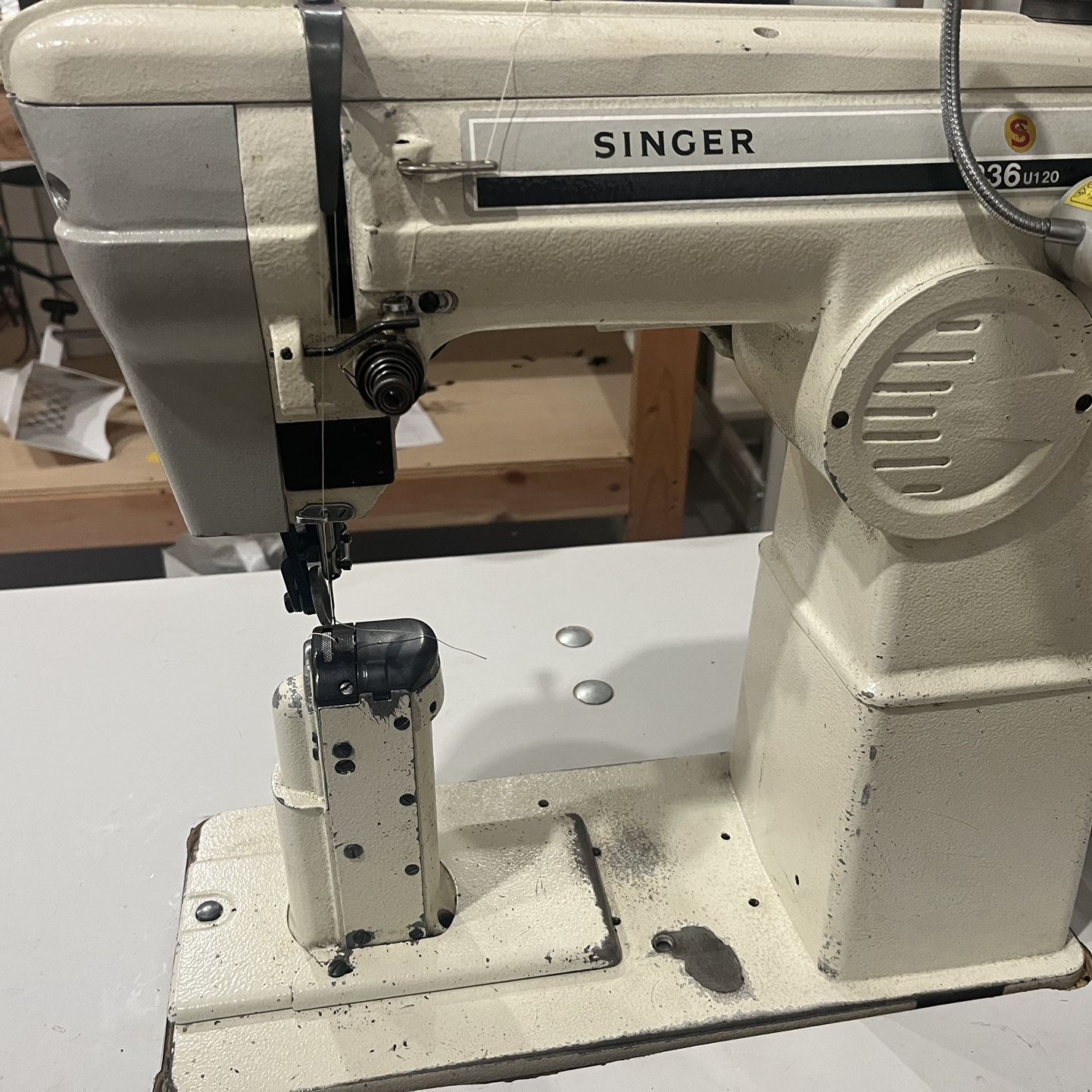 Singer 4411 Sewing Machine for Sale in Riviera Beach, FL - OfferUp