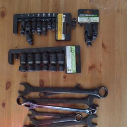 Pittsburgh Impact Sockets, And A Few Wrenches 