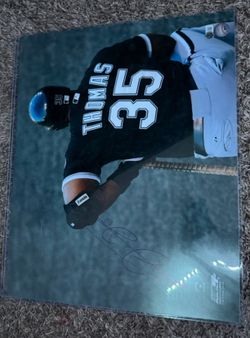 Signed Frank Thomas Photo