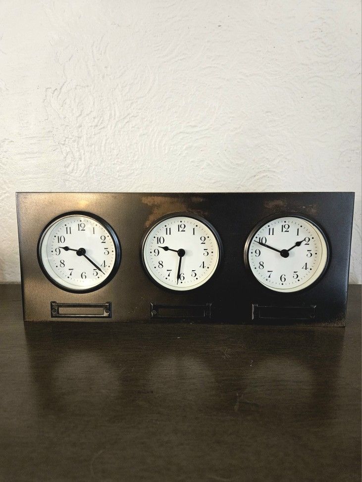 Pottery Barn Around The World 3 Time Zone Brushed Bronze Metal Analog Clock