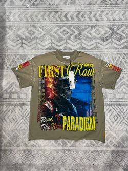 First row t shirt size L