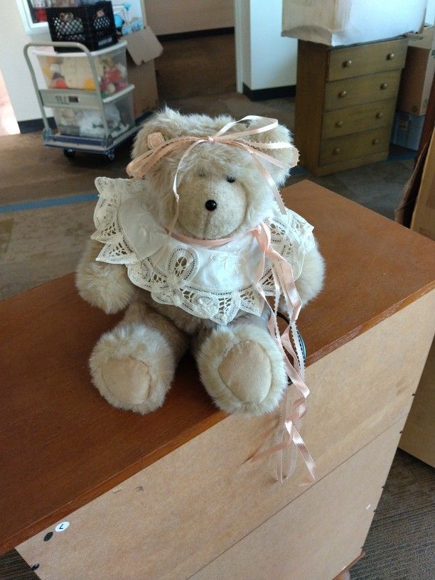 Peaches Deri Cartier Bear