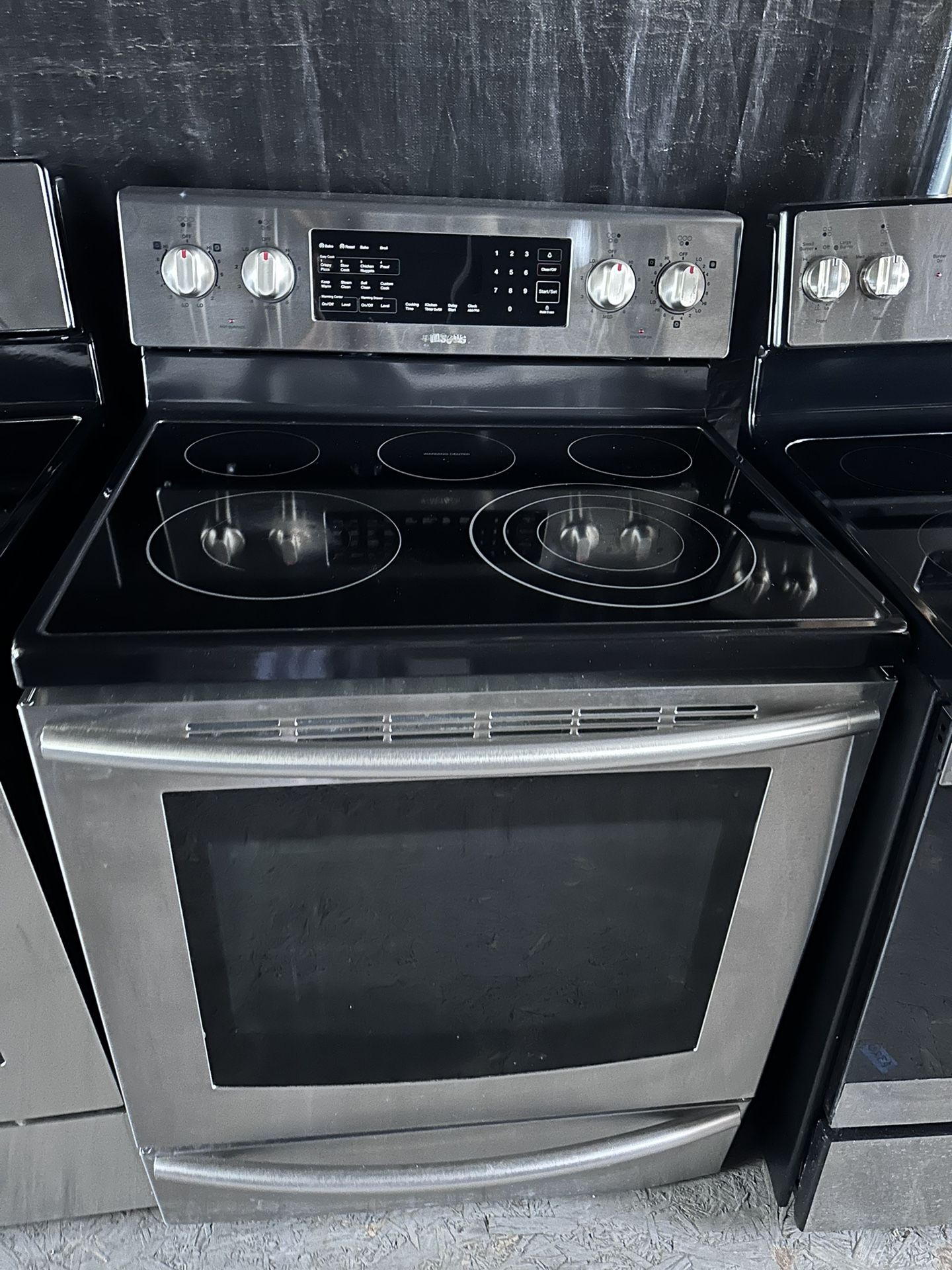 Samsung Stove Everything Work Great 📍5413 U.s 92 Plant City Fl 📲813~441~4282