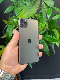 iPhone 11 Pro Max - T-mobile/ Verizon - 64GB