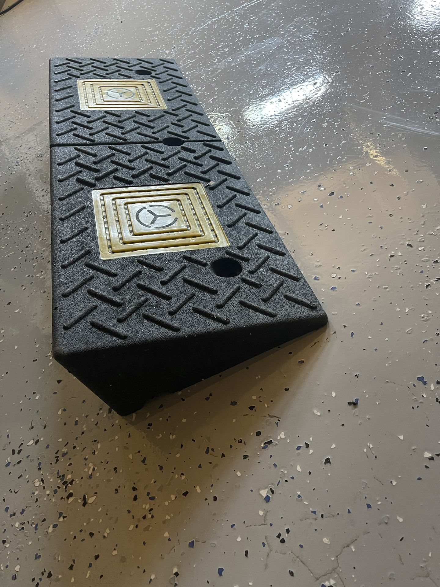 Multipurpose Heavy Duty Rubber Curb Ramp 39”long X 11.8”wide X 5.6”tall