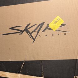 SKAR AUDIO 12” LOADED SUBWOOFER ENCLOSURE 