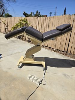 Electric tattoo ,Massage ,dental OR  Freaky Friday chair