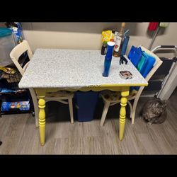 Table N Chair Wood 