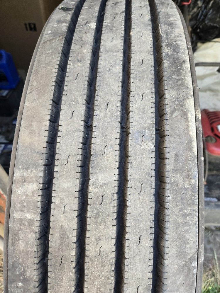 285/75R24.5 Roadmaster Steer Tire $120