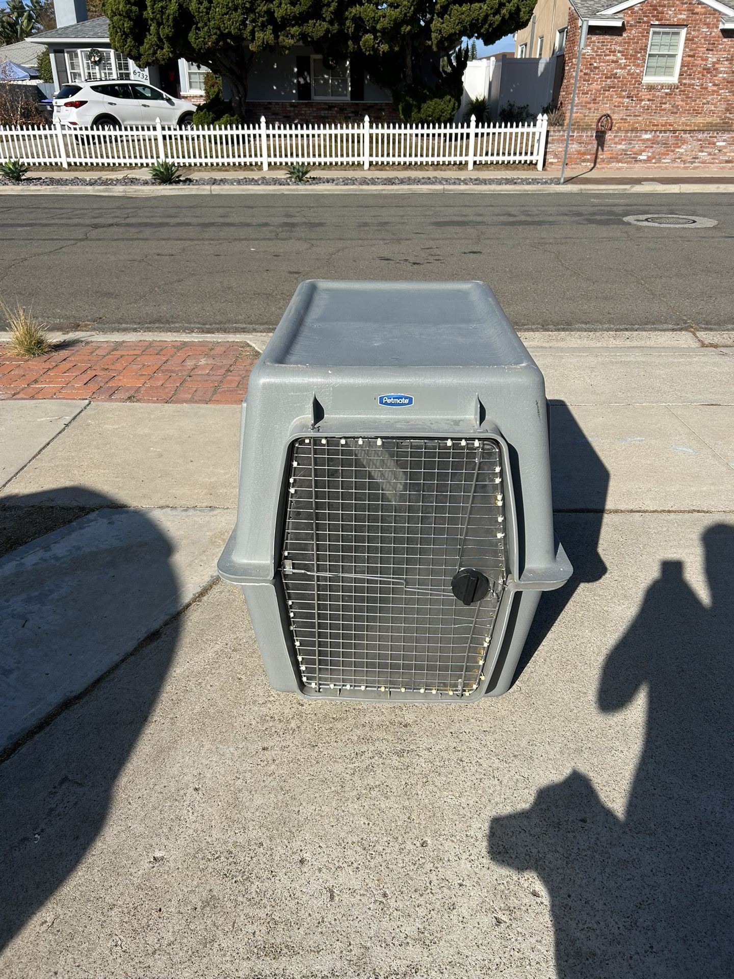 XL Dog Crate, < 90lb Dog