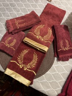 5 bathroom towels