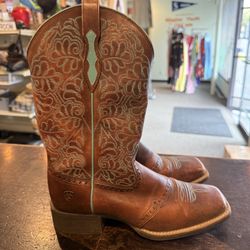 Ariat Women’s Round Up Remuda Western Boot Size 8 B