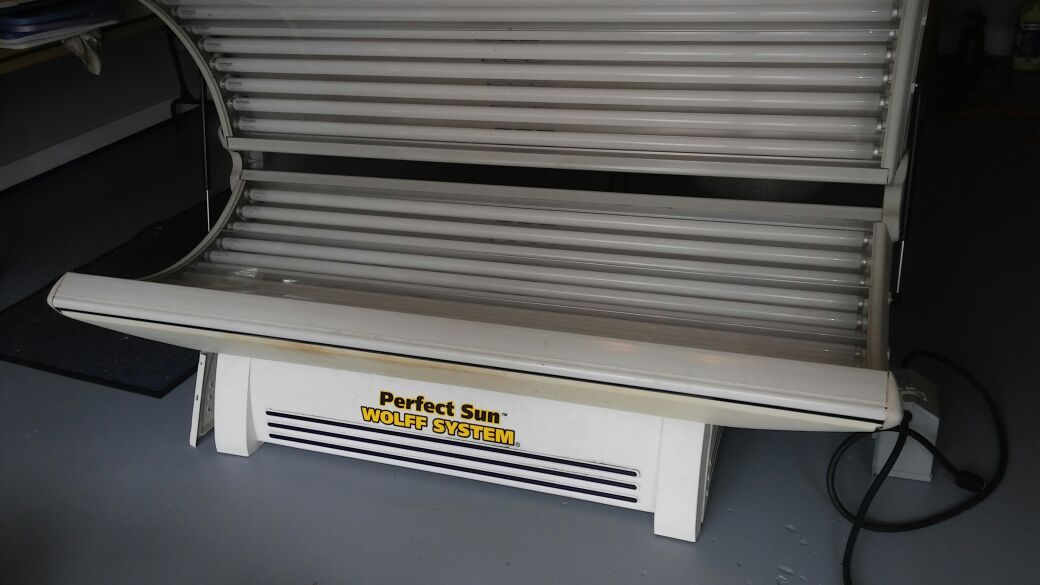 Perfect sun 24d Wolff system tanning bed