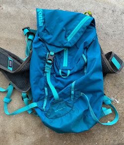 Patagonia Nine Trails 15L Backpack. Size L/XL.