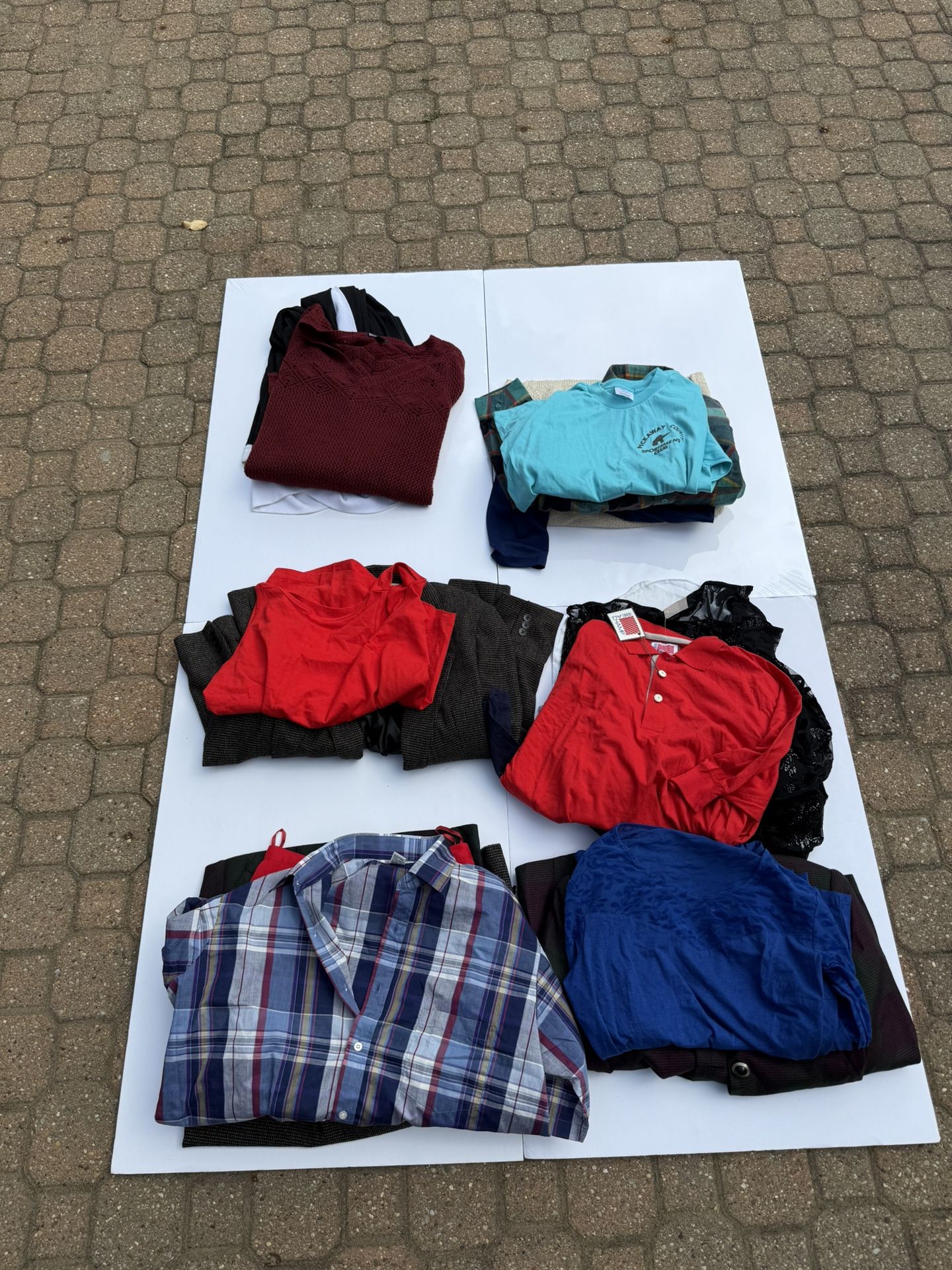 Bulk MENS AND WOMENS CLOTHING LOT