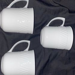 3 White Mug Set 