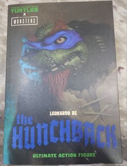 NECA TMNT Universal Monsters Leonardo Hunchback Action Figure