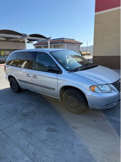 2006 Chrysler Town & Country