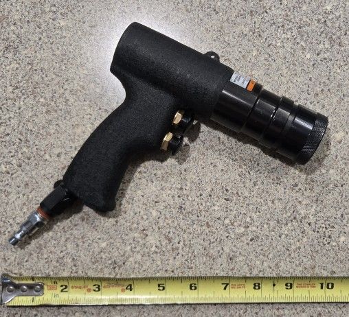KIARUO Pneumatic Rivet Nut Gun with Self-locking Head
Gun 1/4 6 5/16 & 3/8