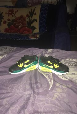 Kids size 12c Nike Air Max mesh 90s GREAT CONDITION!