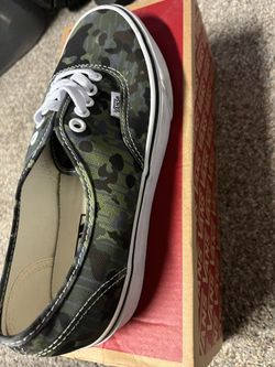 Van’s Canvas Shoes-Camo Pattern