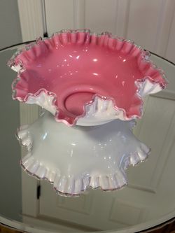 Vintage Fenton Peach Crest Pink and White Ruffled Edge Bowl