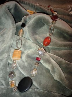 Necklace (Premier Designs)