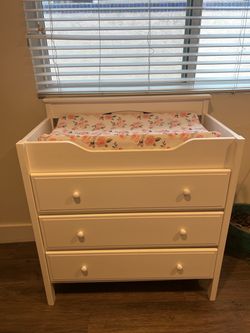 White Baby Dresser with Changing Table Topper