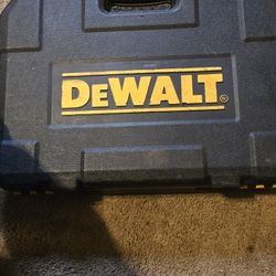 Dewalt Black Steel Ratchet Set