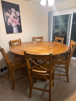 Kitchen/Dining table
